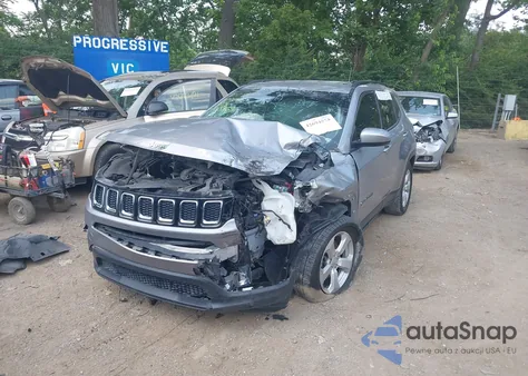 2018 Jeep Compass Latitude Fwd from USA, damaged, VIN 3C4NJCBB5JT318963